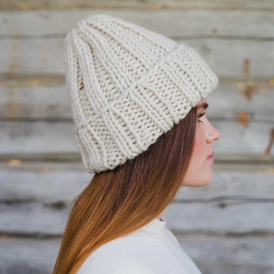 MYSSY Hats | Onni Muffi Wool Beanie White